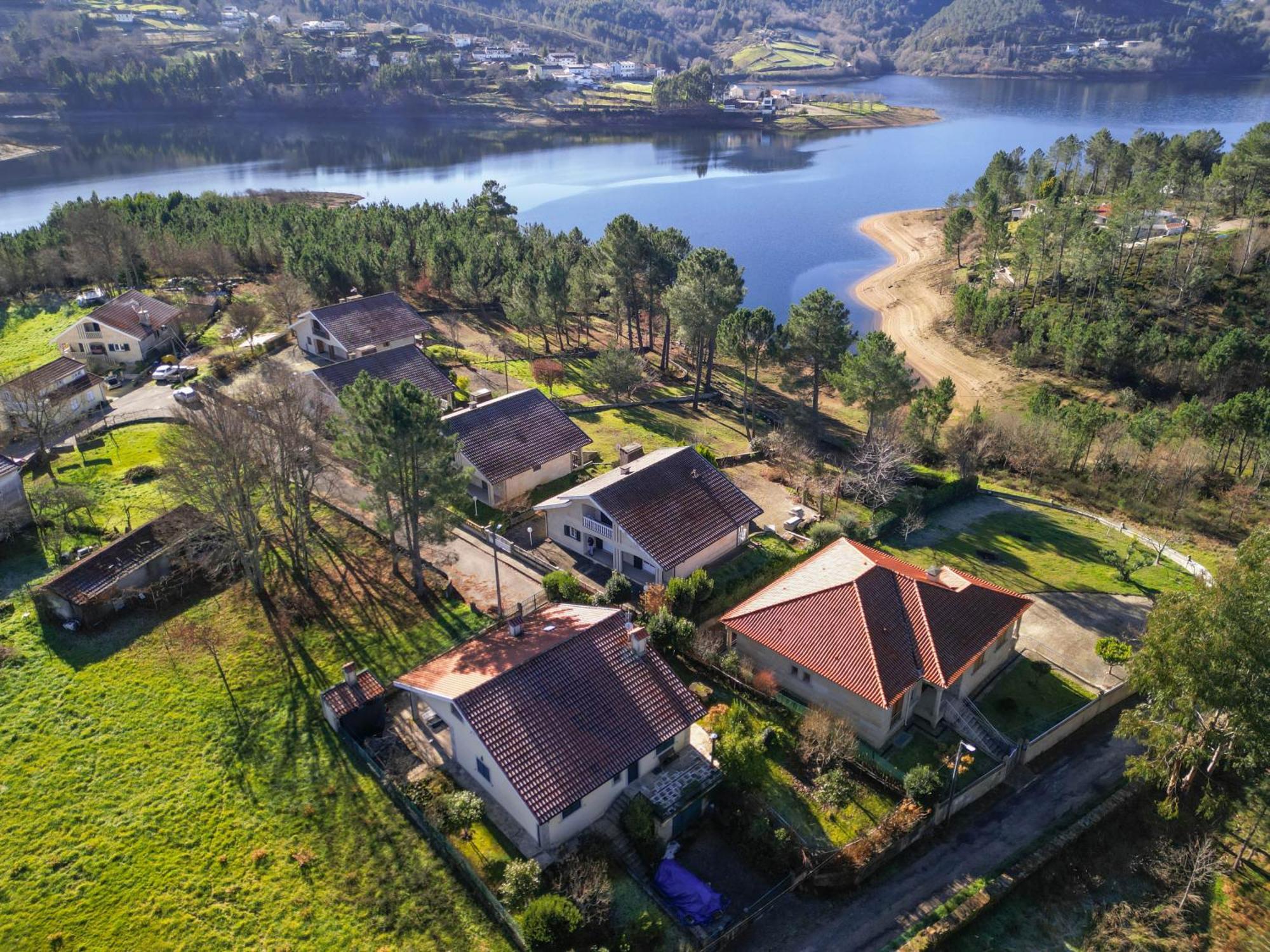 Casa Da Barragem - Ninho Das Aguias Venda Nova  Exterior photo